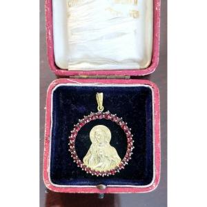 Vintage Religious Medallion 