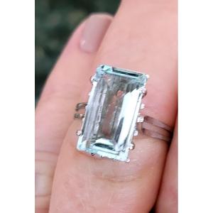 Vintage “cocktail” Ring In 18ct White Gold Set With A Large Aquamarine 