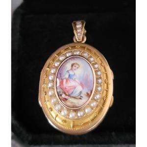 Napoléan 111  Médallion/ Pendentif En Or 18 Carats