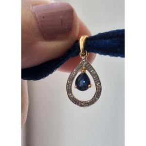 Pendentif Vintage en Or 18ct jaune serti d'un Saphir ovale et Diamants 