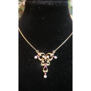 Collier Art Nouveau en Or 18ct et 15ct orné des Rubis et de Perles