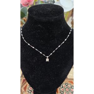 Pendentif/Collier Diamant, taille Princess, montre sur 18ct Or Blanc