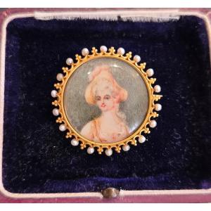 Napoleon III Brooch Featuring A Gouache Portrait In 18k Gold 