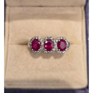 Vintage Ring, 14-karat White Gold, Set With Three Rubies And Diamonds