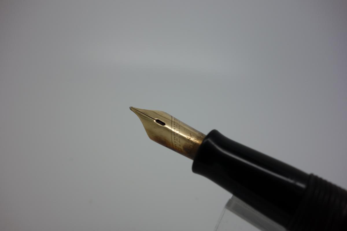 Fountain Pen Eversharp Skyline 1940 Pump-photo-4