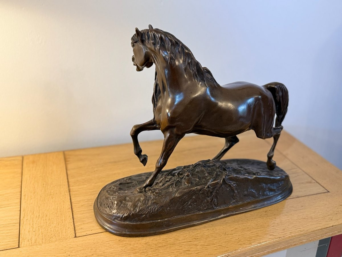 Pierre-Jules Mêne - Etalon antérieur droit levé-photo-1