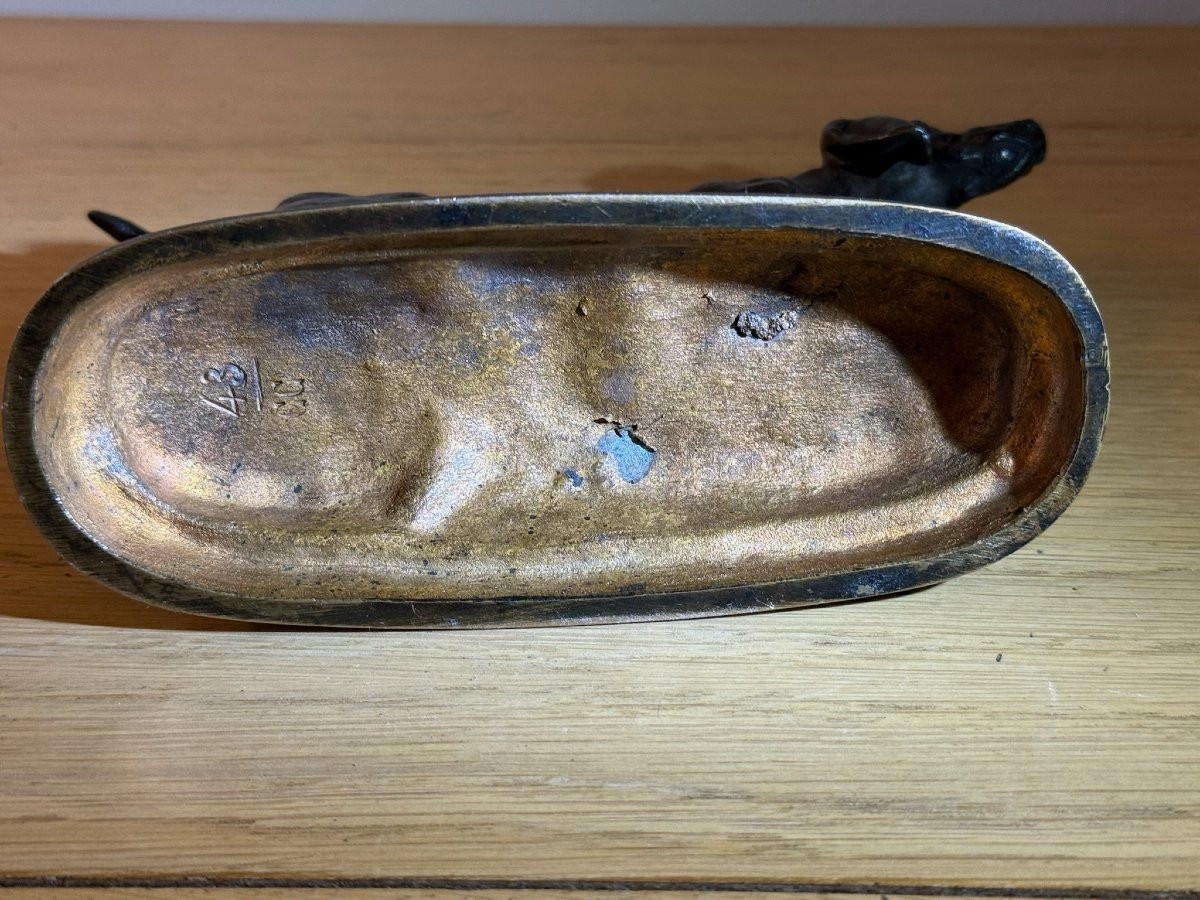 Antoine Louis Barye - English Basset -photo-1