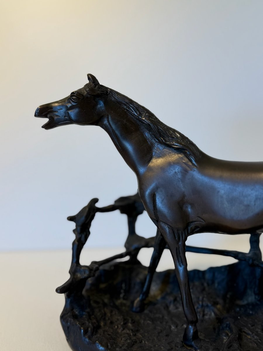 Pierre-Jules MENE - Cheval à la barrière - Sculpture en bronze -photo-1