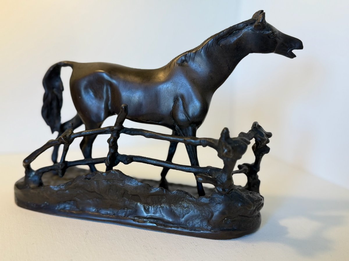Pierre-Jules MENE - Cheval à la barrière - Sculpture en bronze -photo-2