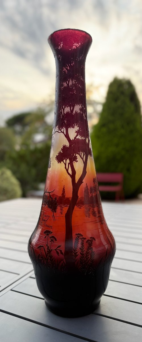 DAUM NANCY - Important vase Art Nouveau « Paysage Lacustre au Crépuscule » - Hauteur 66 cm-photo-3