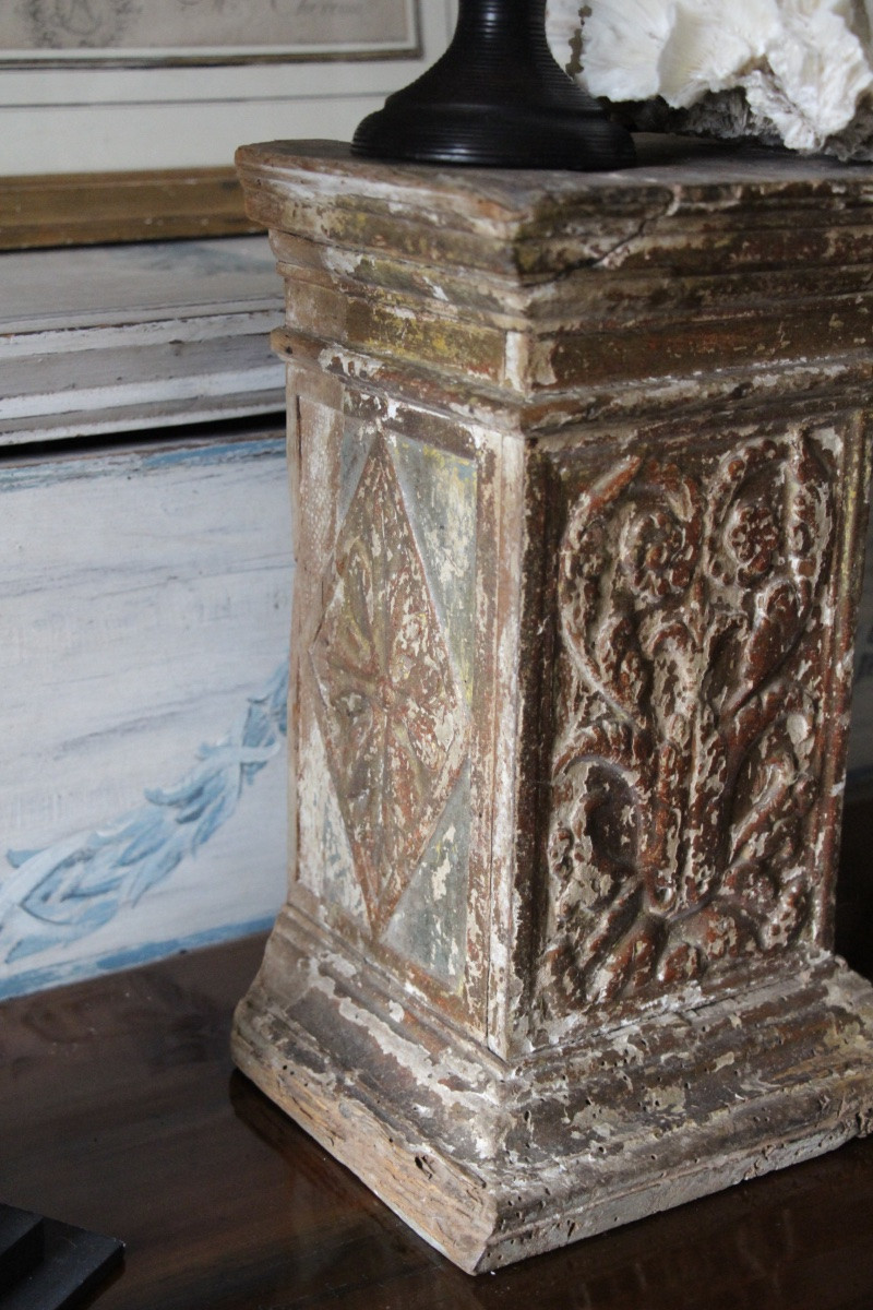 18th Century Gilded Base-photo-2