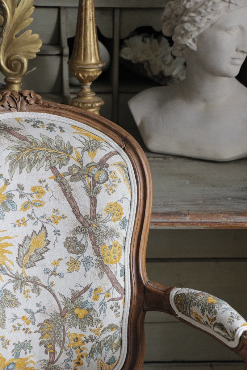 Pair Of 18th Century Cabriolet Armchairs-photo-2