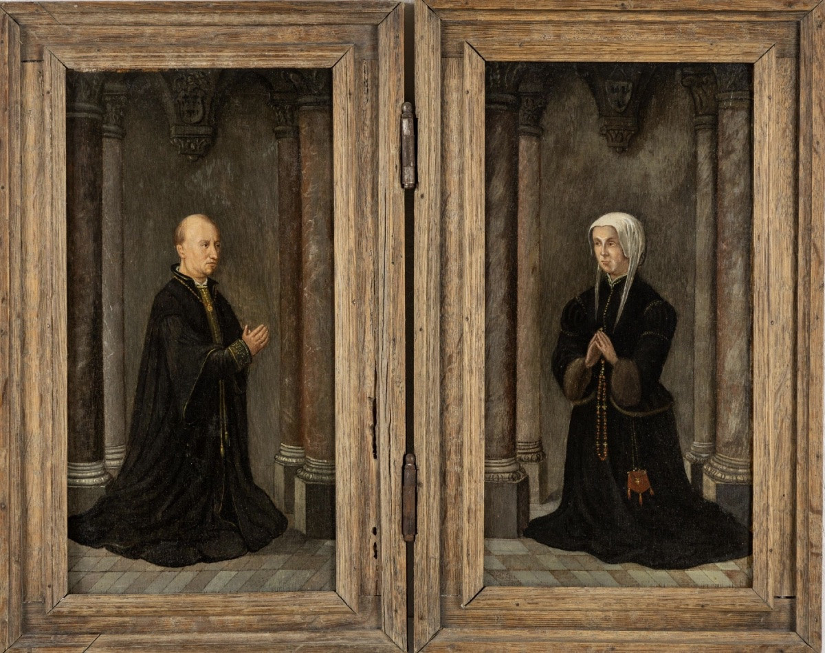Diptych In The Style Of Memling Depicting Two Donors -photo-2