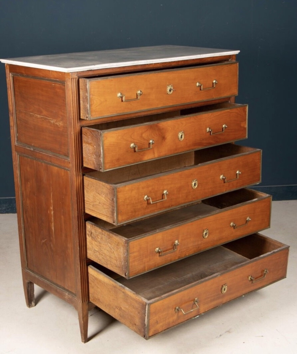 18th Century: Large Cherrywood Trouser Box -photo-1