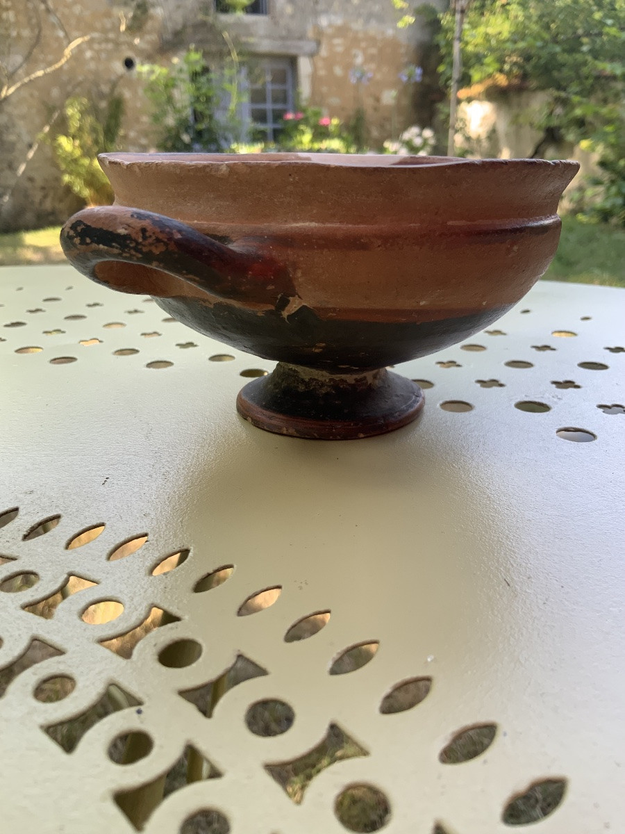 IXeme siècle av. J.-C : une coupe grecque.-photo-2