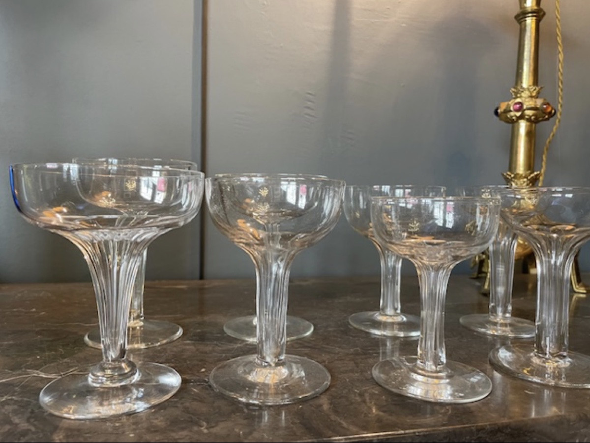XXème siècle : huit coupes à champagne dites « champenoises »-photo-1