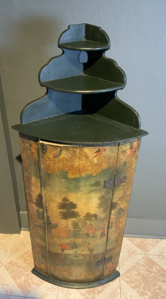 20th Century: A Painted Wood Corner Cabinet-photo-2