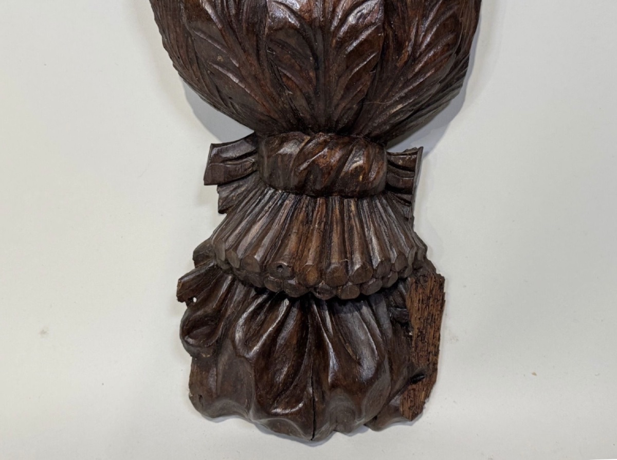 18th Century: Wooden Ornamental Element-photo-2