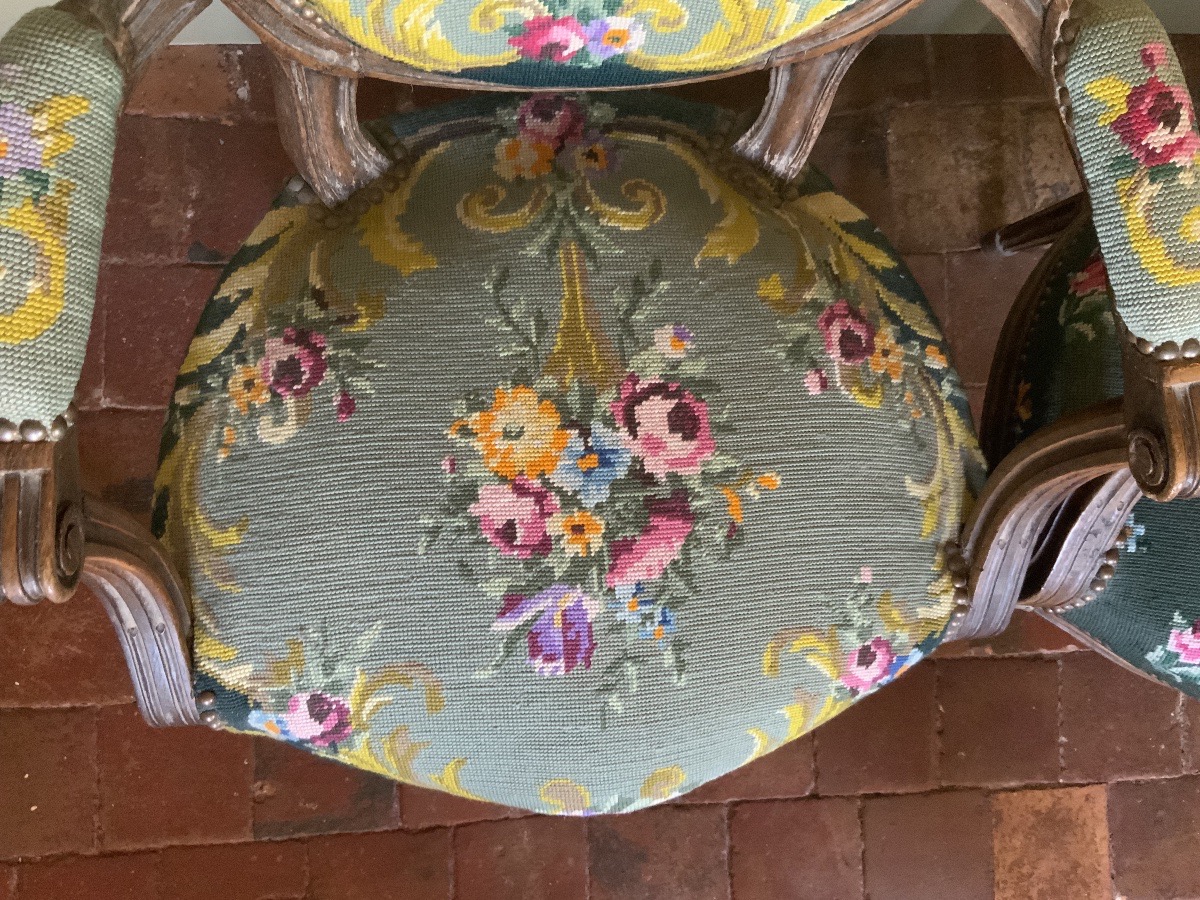 18th Century: Pair Of Medallion Armchairs-photo-2