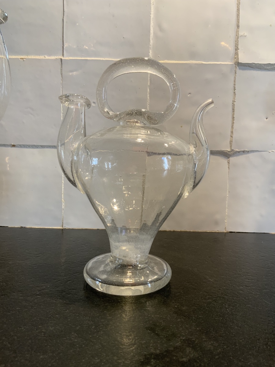 XVIIIEME : une paire de chevrette en verre soufflé -photo-5