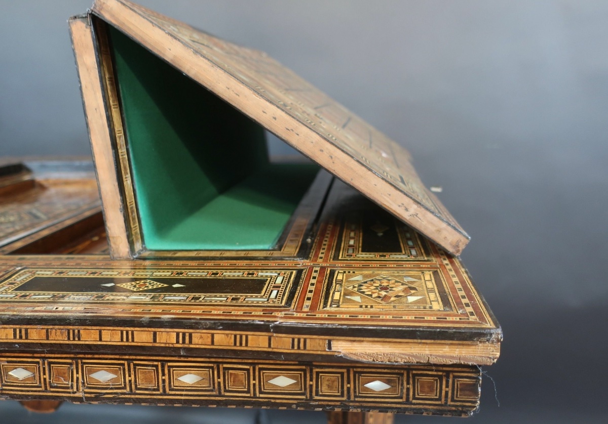 XIX eme siecle : une table à jeux syrienne-photo-1