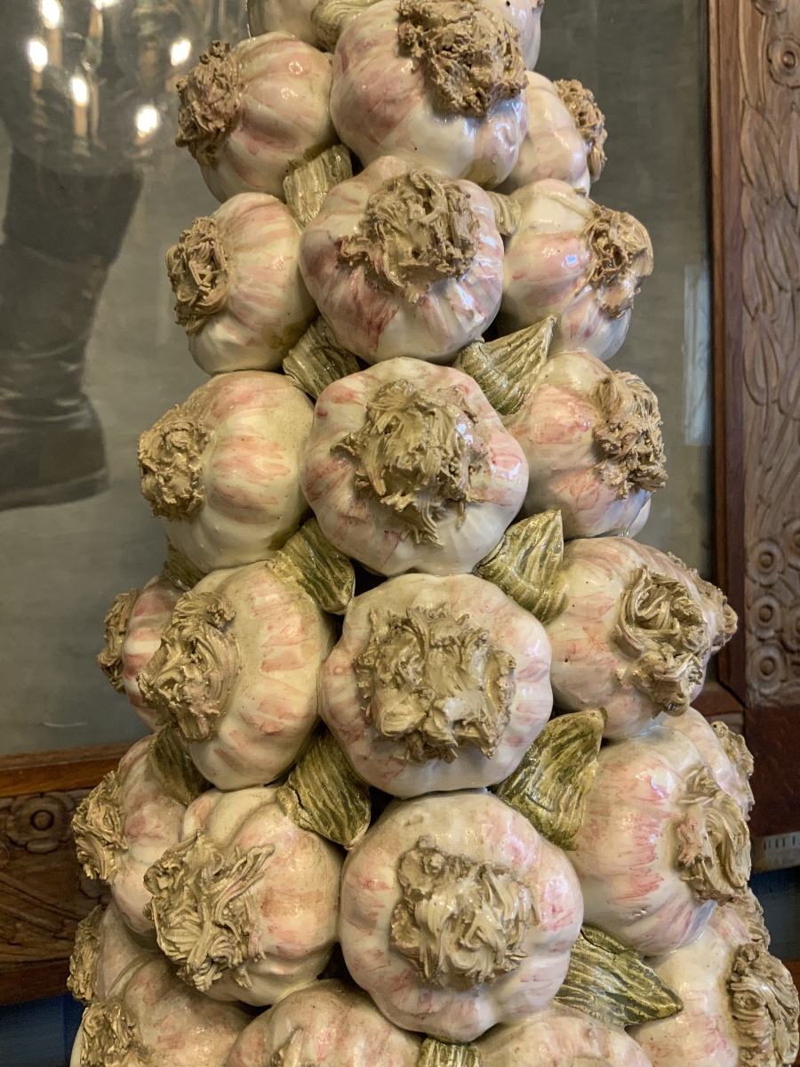 20th Century: Composition Featuring Garlic Bulbs-photo-4