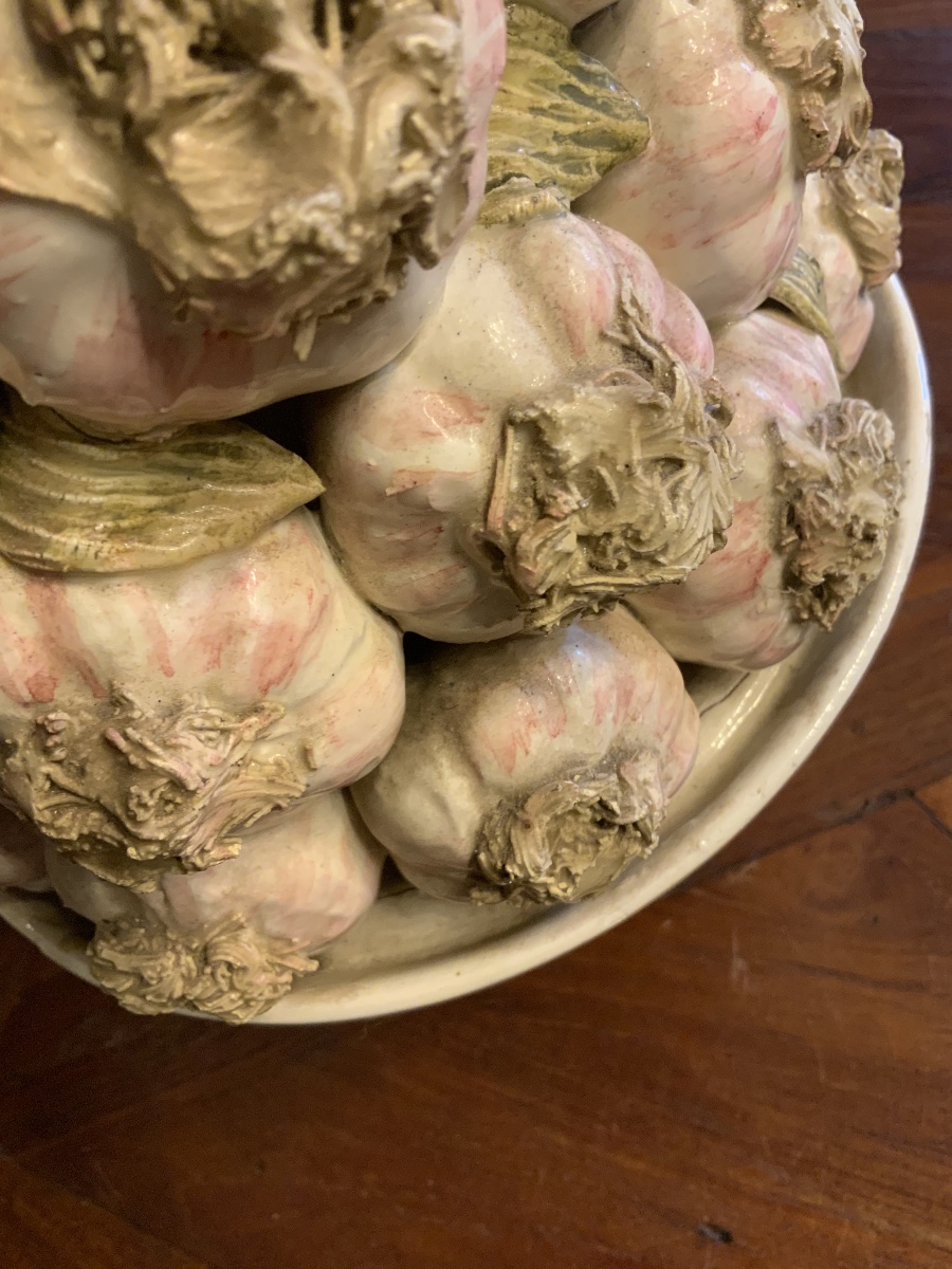 20th Century: Composition Featuring Garlic Bulbs-photo-4