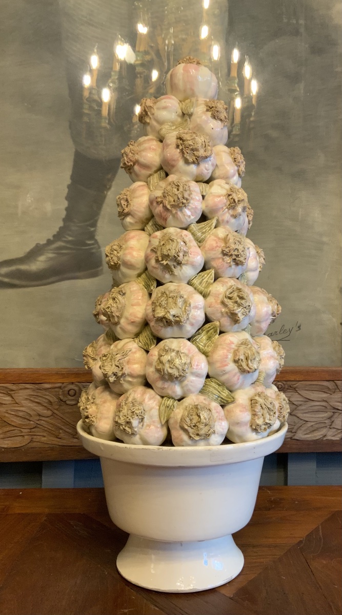 20th Century: Composition Featuring Garlic Bulbs