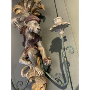 Circa 1960 : applique au singe