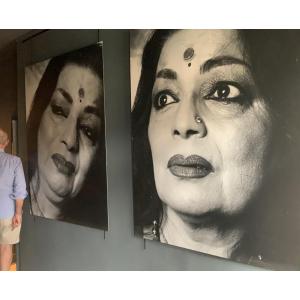 PHOTOGRAPHIE  : deux très grands portraits