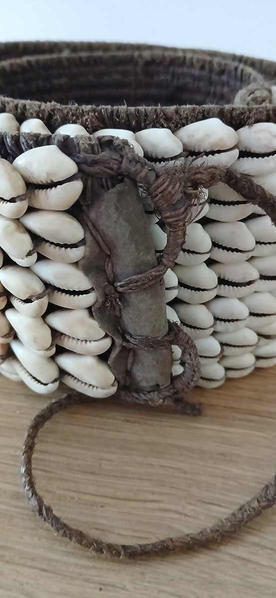African Belt - Cowrie Shells On Braided Core - Former Belgian Congo-photo-1