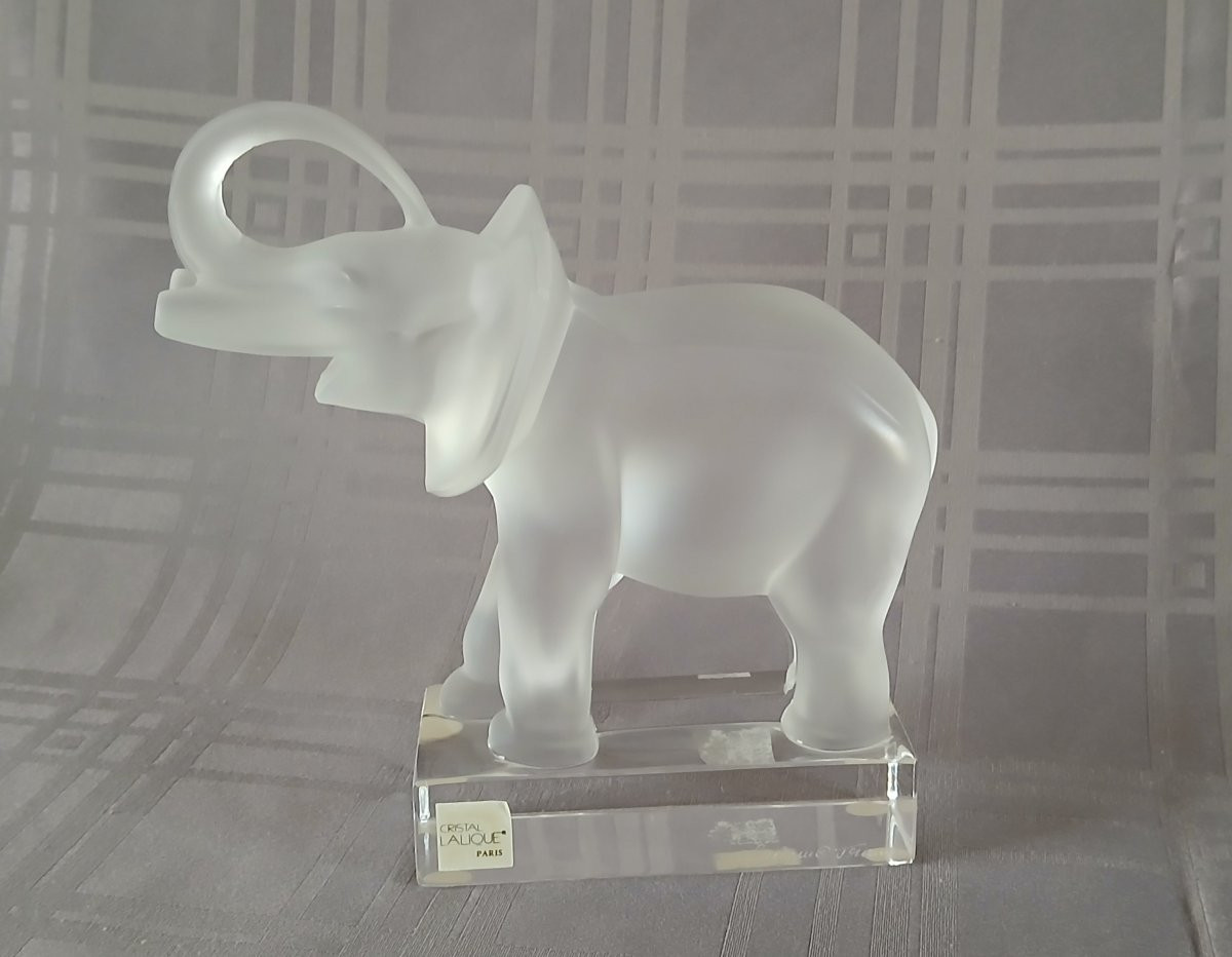 LALIQUE FRANCE - grand éléphant en cristal dépoli-photo-4