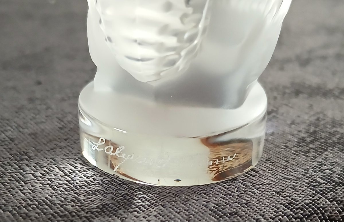 Lalique - Paperweight Or Seal In Pressed Molded Crystal-photo-3