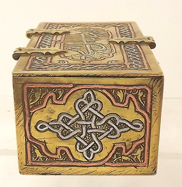 Coffret à Coran XIXeme laiton argent cuivre et marqueterie de paille-photo-1