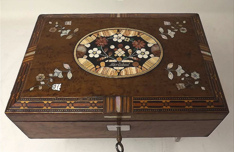 coffret marqueterie bois précieux et pierres dures de Karlsbad circa 1870-photo-2