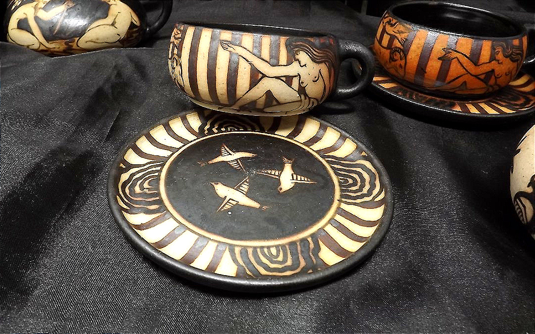 A "tête-à-tête" Stoneware Dinner Service From Ciboure, Neo-greek Period, By Etienne Vilotte-photo-2