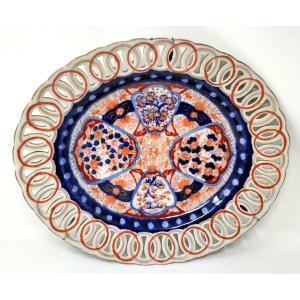 Japanese Imari Dish With Openwork And Godroned Wings