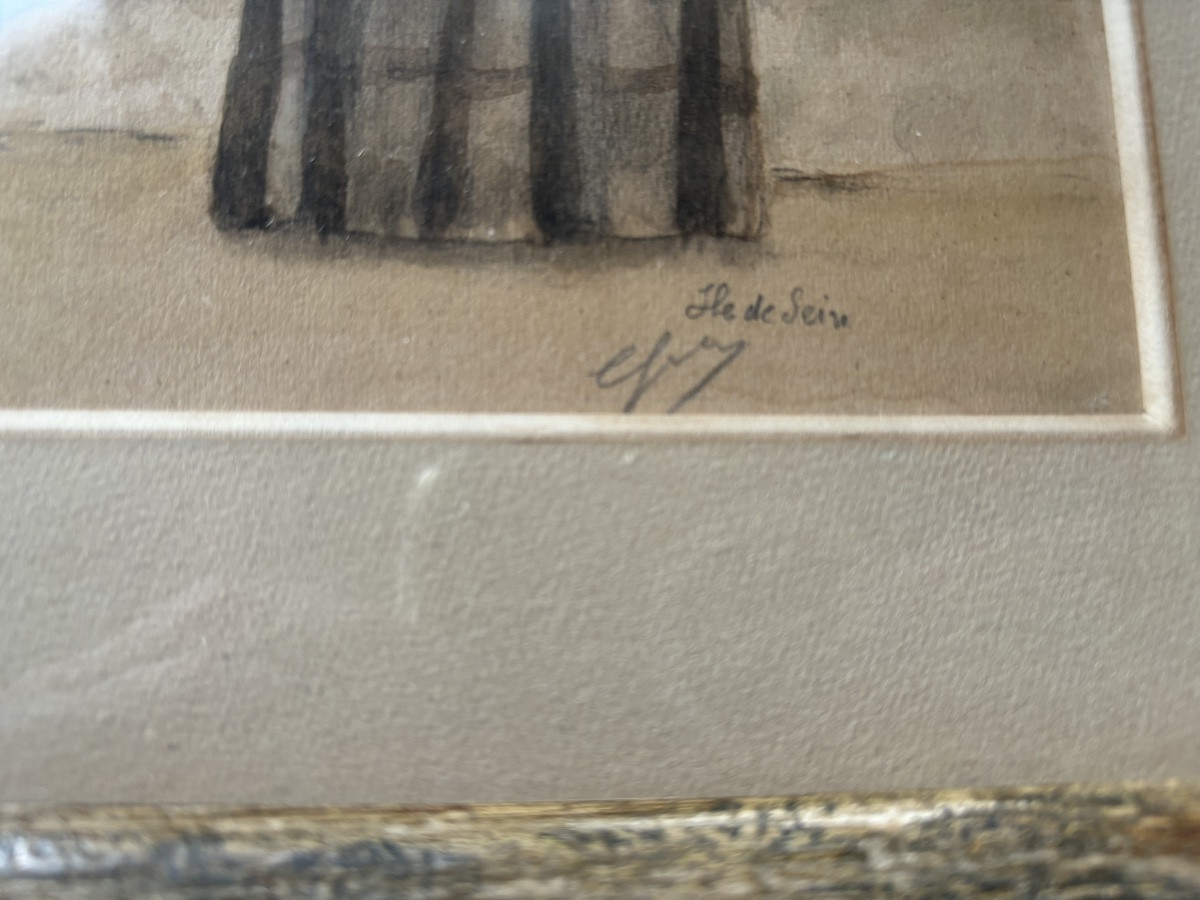 École française vers 1920 Enfants et femmes de marins sur le quai Île de Sein Bretagne -photo-2