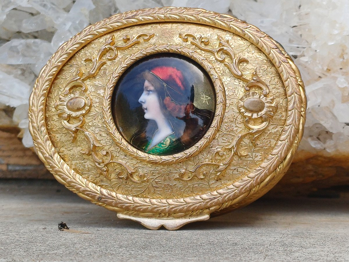 Boite bronze doré et émaux de Limoges-photo-3