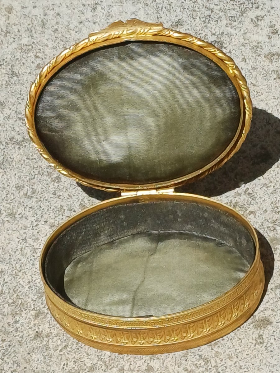 Boite bronze doré et émaux de Limoges-photo-4