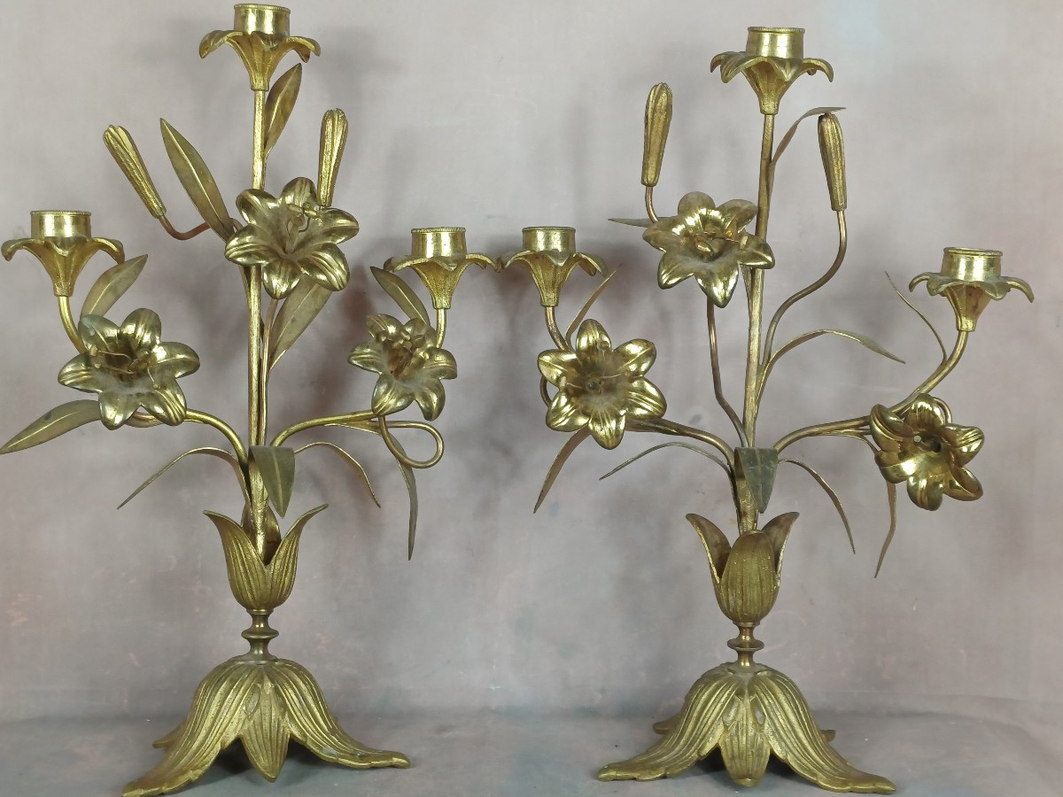 Paire chandeliers d'église candélabres bronze doré