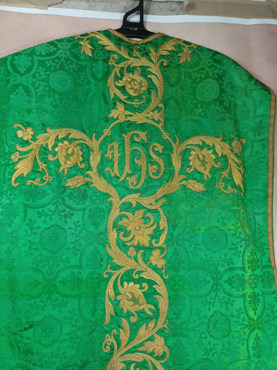 Gold Thread Embroidery Chasuble-photo-3