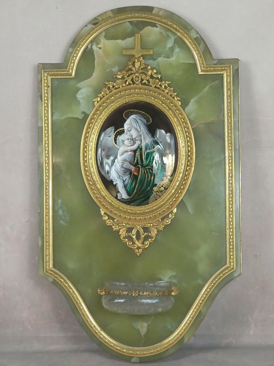 Grand bénitier onyx vert et bronze doré, émail de Limoges