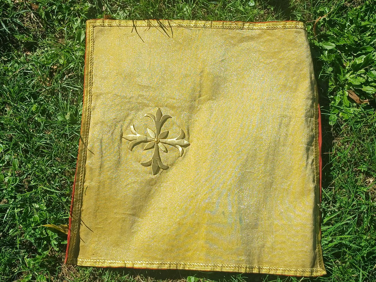 Gold Cloth Chasuble Paschal Lamb-photo-2