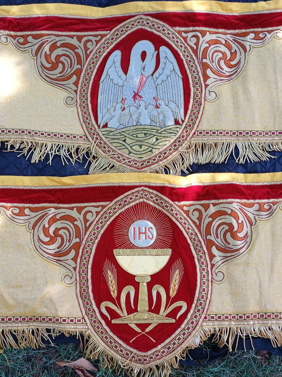 dais de procession jeu complet fil d'or et broderie d'or-photo-2