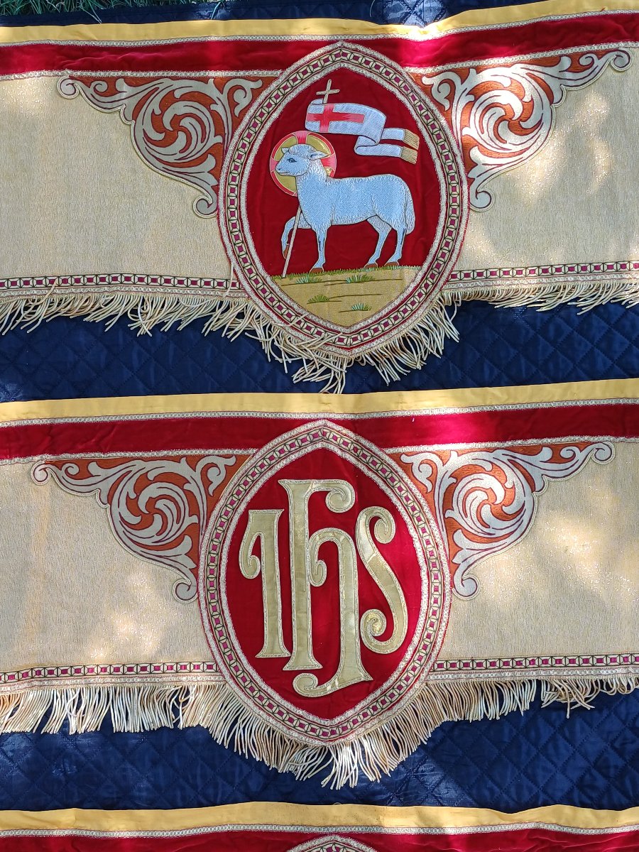 dais de procession jeu complet fil d'or et broderie d'or-photo-3