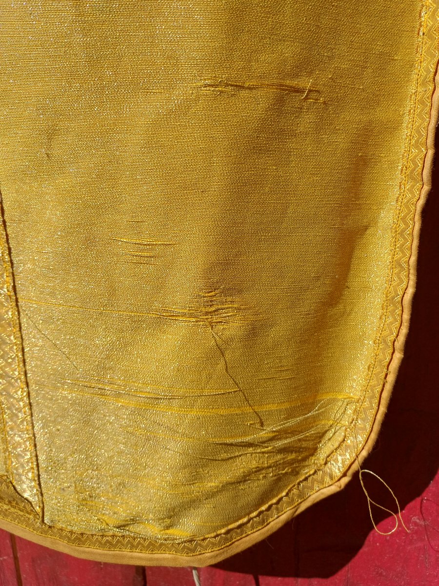 19th-century Chasuble Made Of Gold-threaded Fabric With Gold Embroidery -photo-1