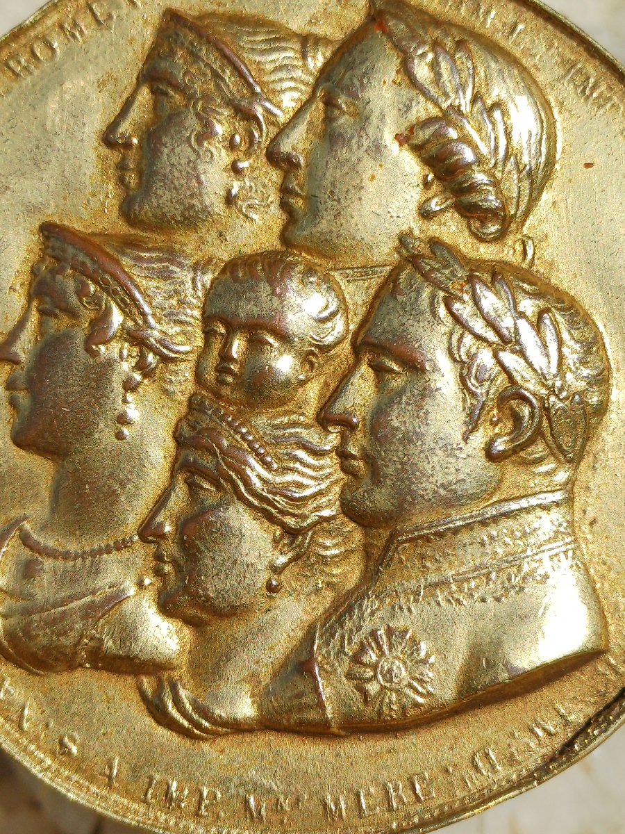 m&eacute;daille cuivre dor&eacute; Napol&eacute;on Empereur et la famille imp&eacute;riale d'Autriche -photo-2