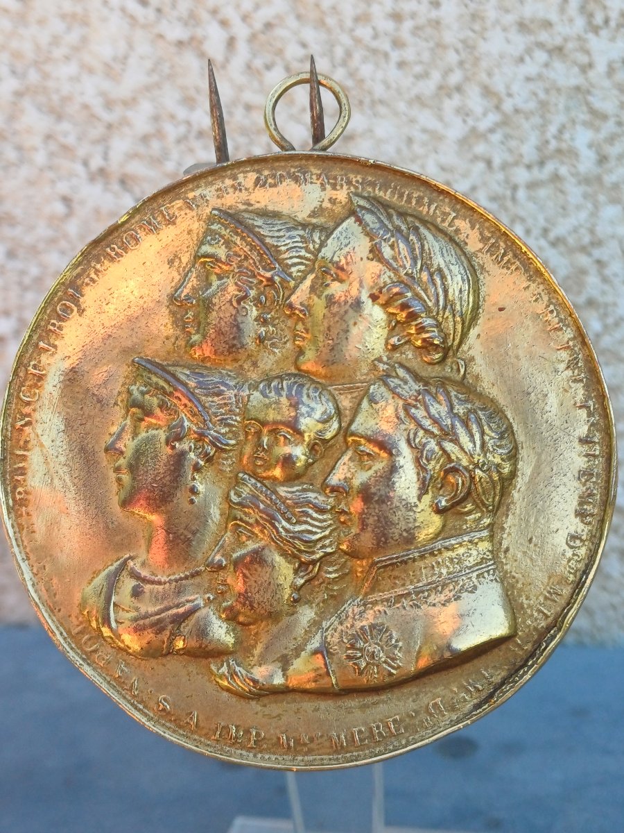 m&eacute;daille cuivre dor&eacute; Napol&eacute;on Empereur et la famille imp&eacute;riale d'Autriche -photo-4