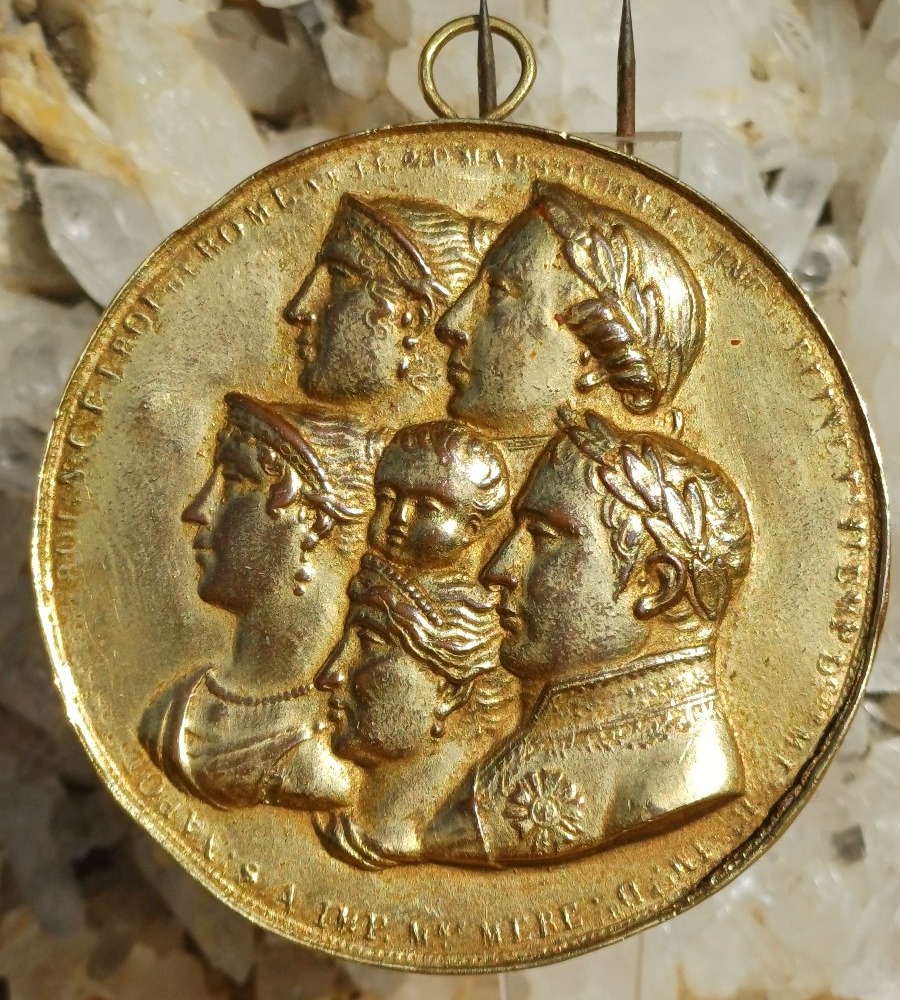 m&eacute;daille cuivre dor&eacute; Napol&eacute;on Empereur et la famille imp&eacute;riale d'Autriche 